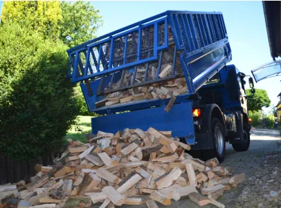 livraison bois de chauffage à Courpalay près de Coulommiers en Seine-et-Marne 77